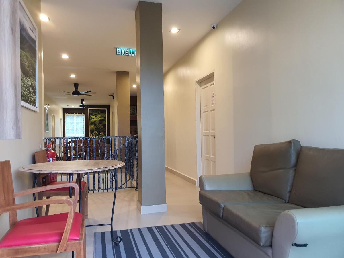 Fathers Guesthouse Bungalow Cameron Highlands Eksteriør bilde