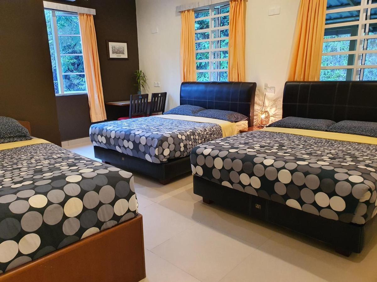 Fathers Guesthouse Bungalow Cameron Highlands Eksteriør bilde