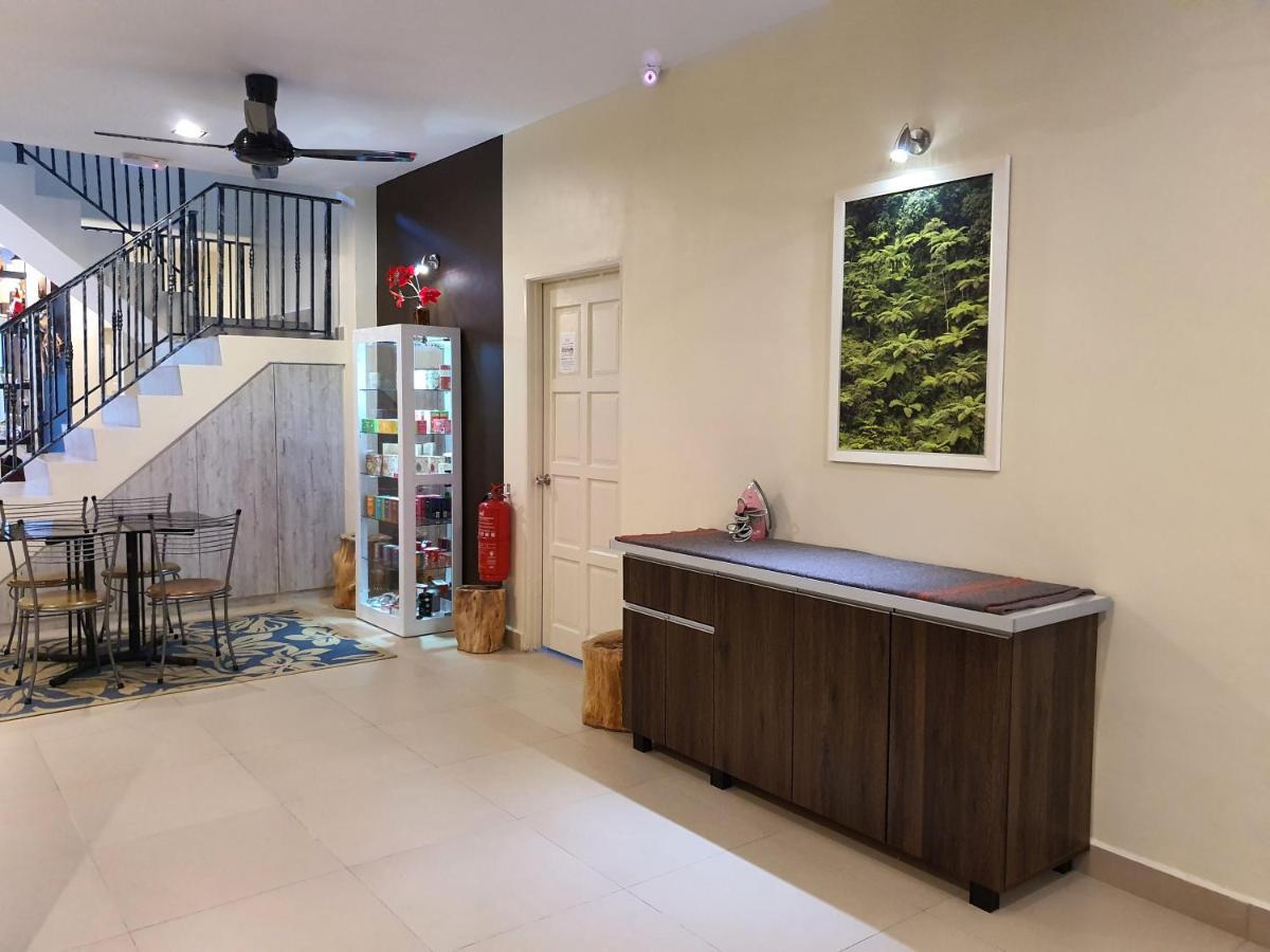 Fathers Guesthouse Bungalow Cameron Highlands Eksteriør bilde