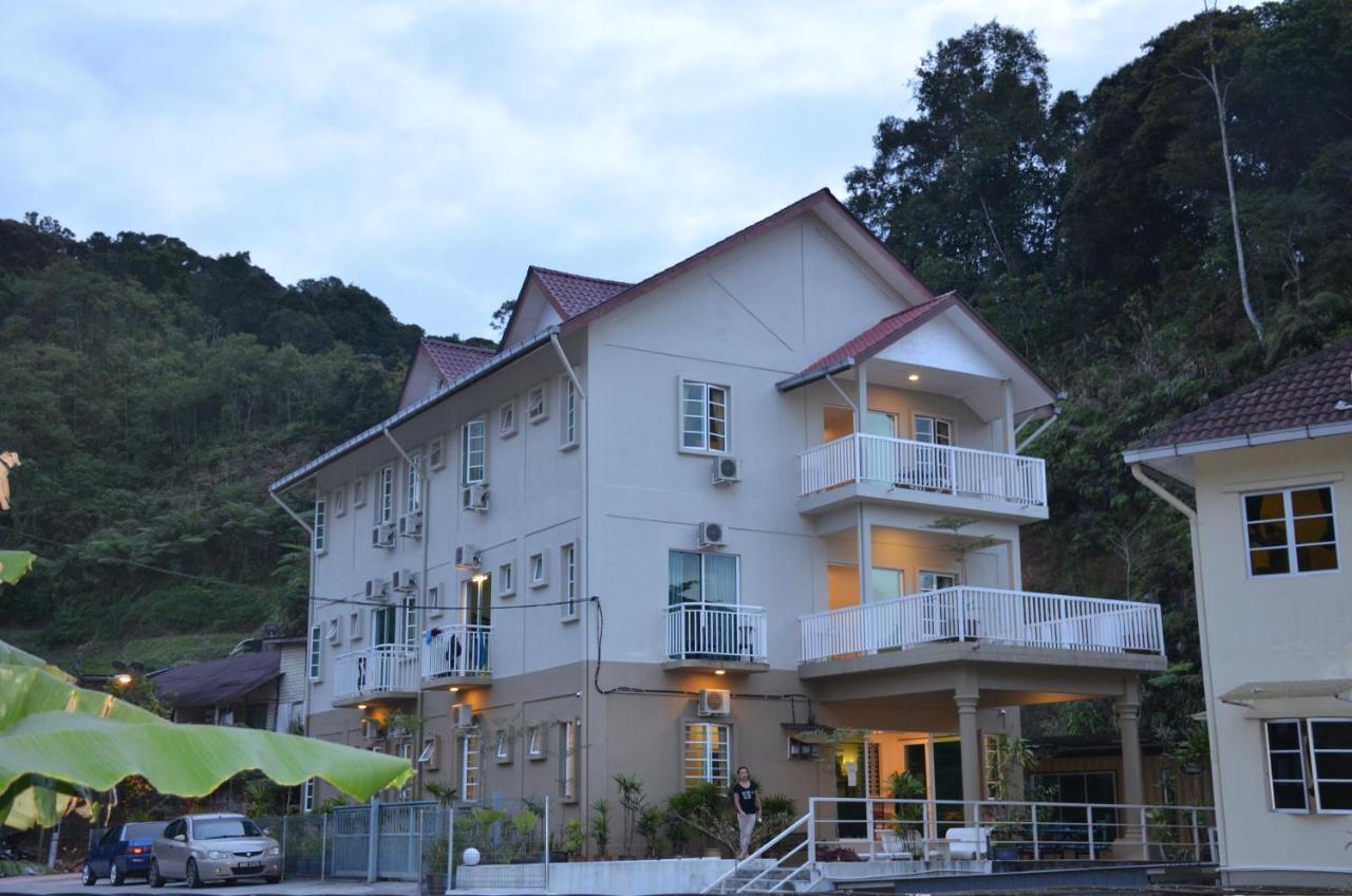 Fathers Guesthouse Bungalow Cameron Highlands Eksteriør bilde